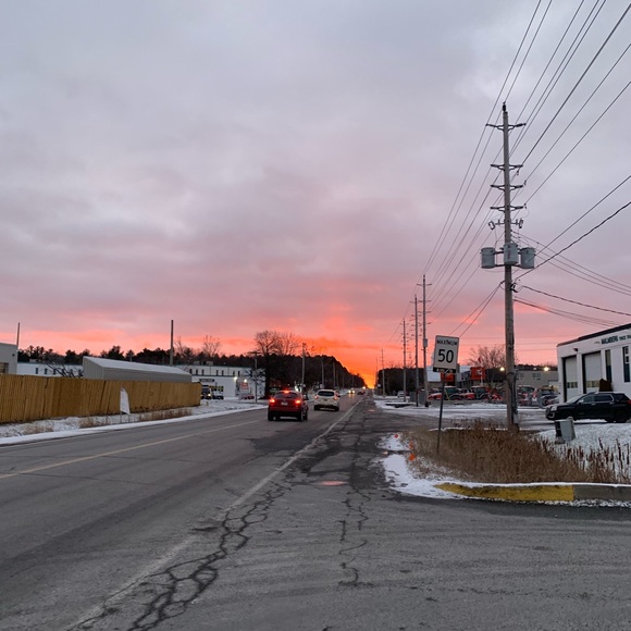 Meet your Posher, Sarah - Picture 1 of 1